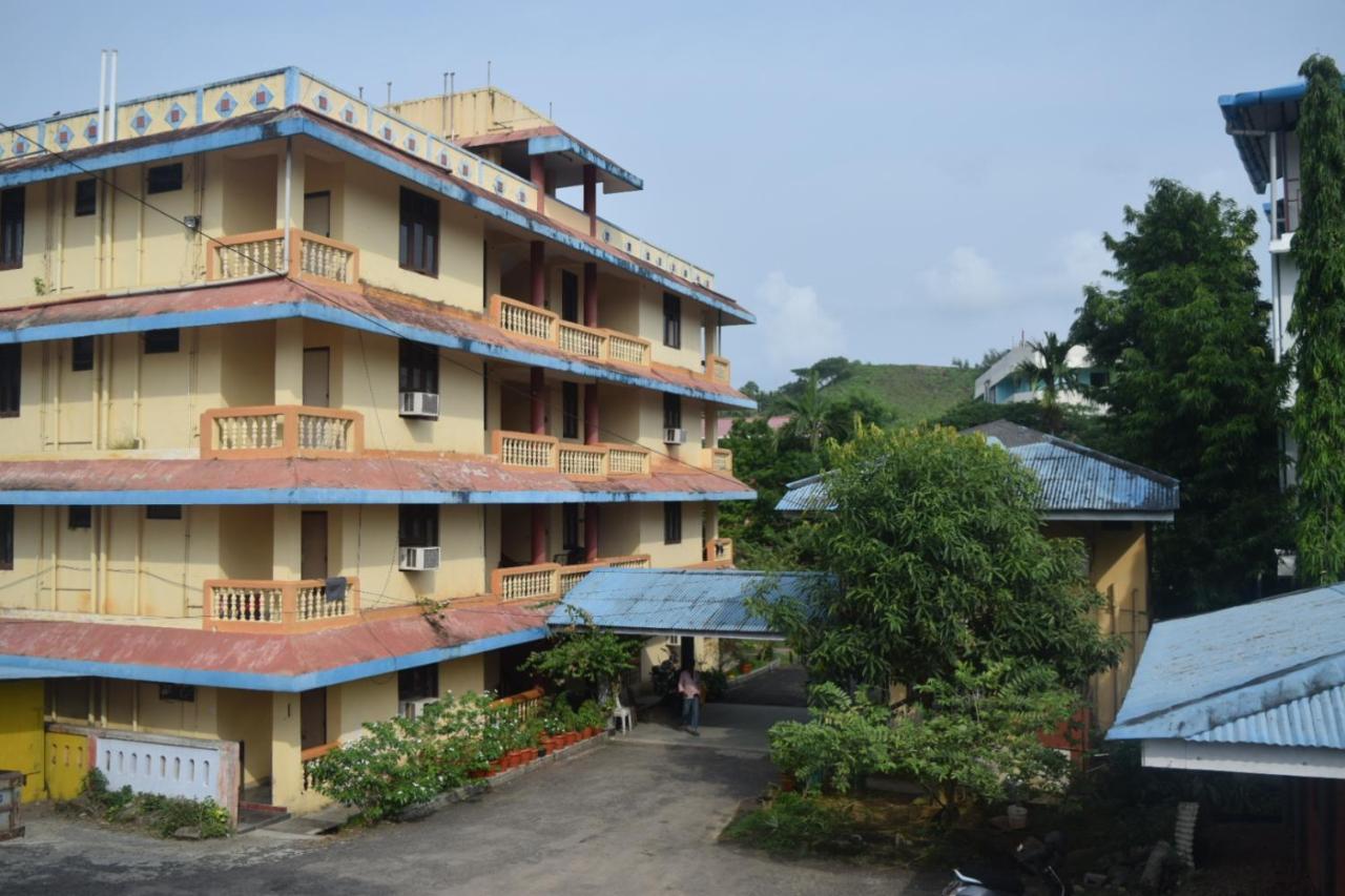 Hotel Vivek ميناء بلير المظهر الخارجي الصورة
