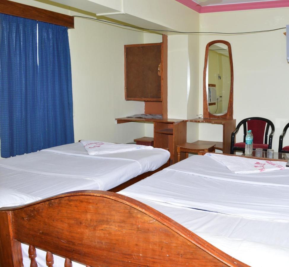 Hotel Vivek ميناء بلير المظهر الخارجي الصورة