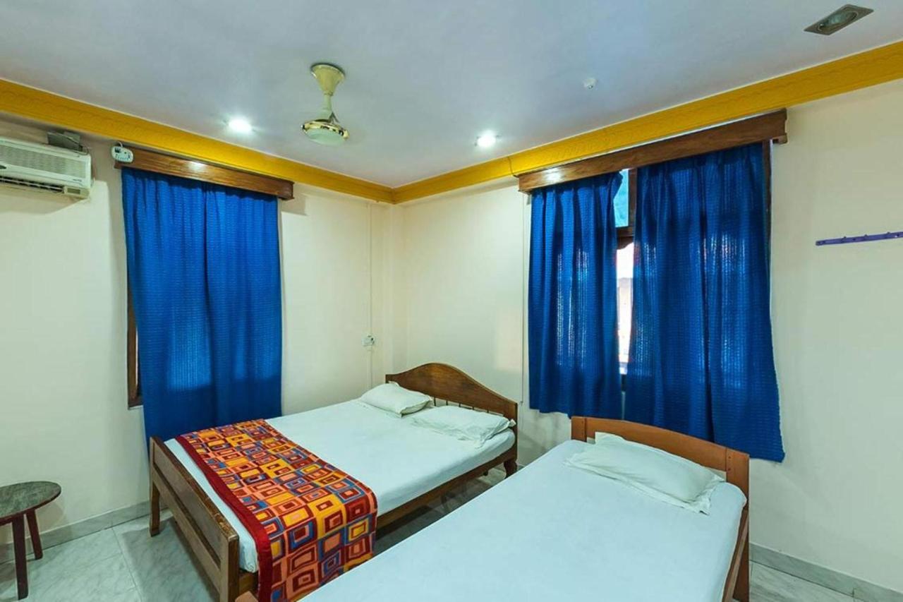 Hotel Vivek ميناء بلير المظهر الخارجي الصورة